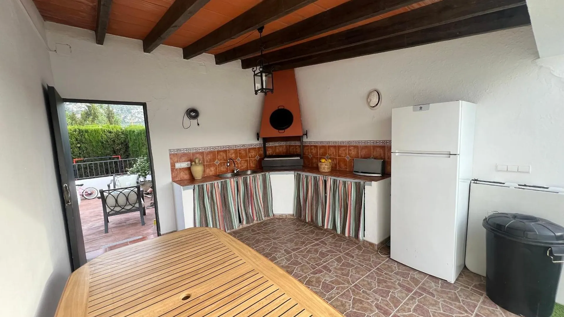 מאלגה Casa Rural Cortijo Cerro Limon בקתה
